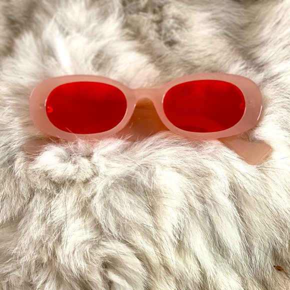 MARZZZ Red Sunnies - Picture 1 of 2
